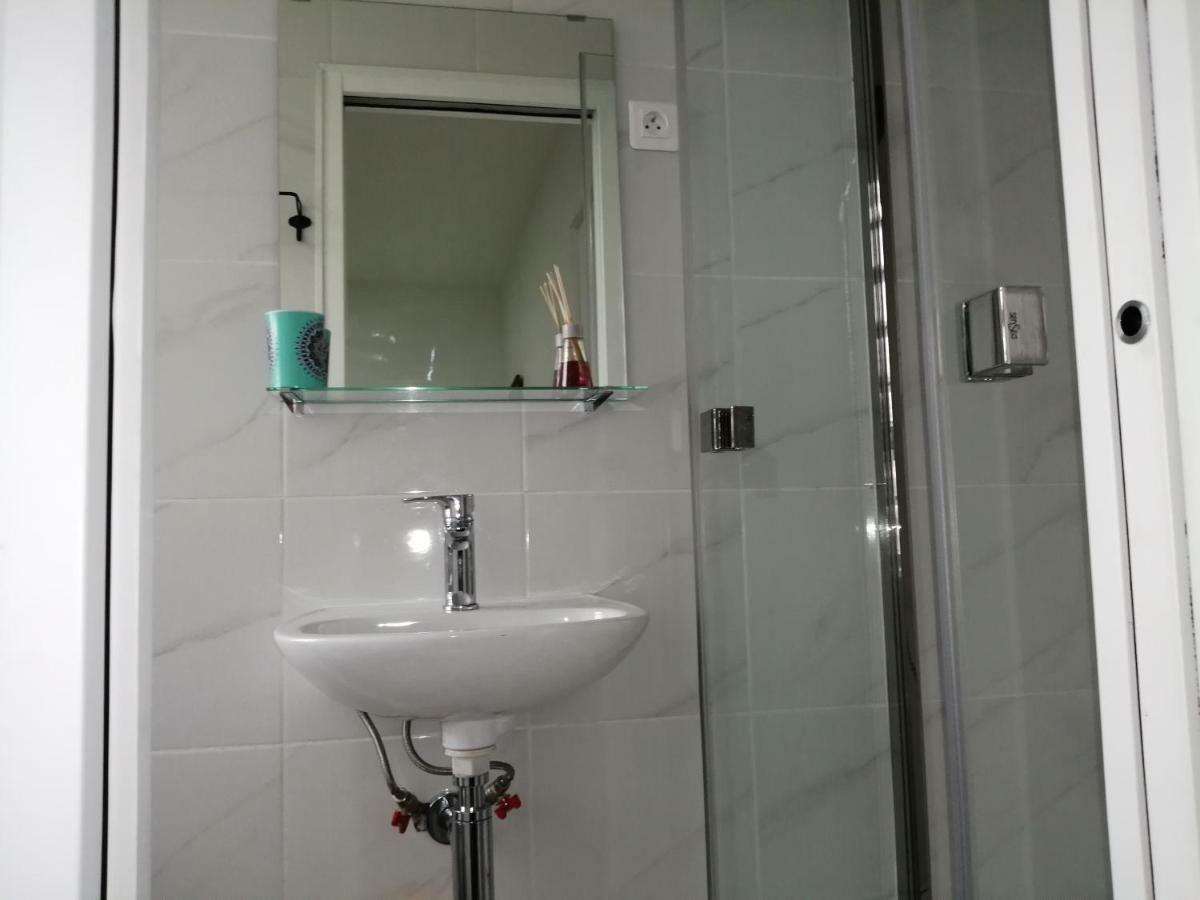 Villa Sunshine Баньо Екстериор снимка